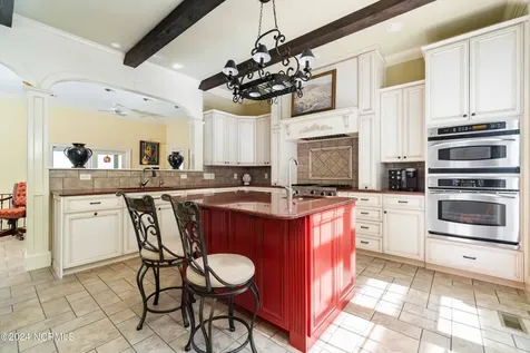 6054 Dolphin Road Oriental NC 28571