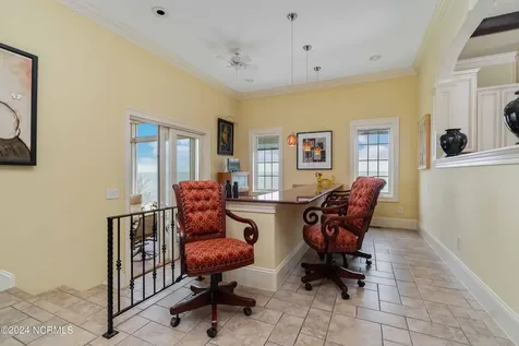 6054 Dolphin Road Oriental NC 28571