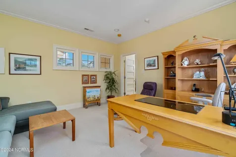 6054 Dolphin Road Oriental NC 28571