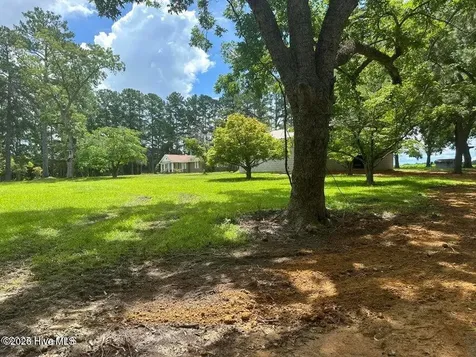 4803 Andrew Jackson Highway SW Chadbourn NC 28431