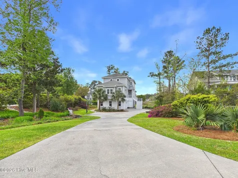 2525 Royal Palm Lane Wilmington NC 28409