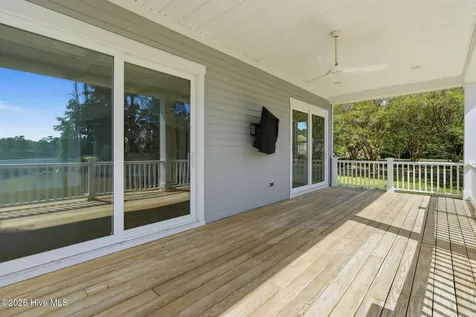 2525 Royal Palm Lane Wilmington NC 28409