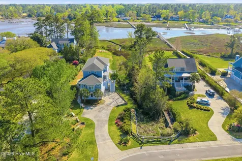 2525 Royal Palm Lane Wilmington NC 28409
