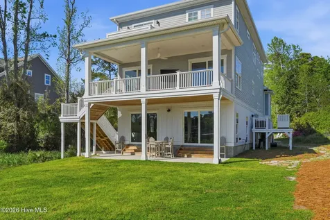 2525 Royal Palm Lane Wilmington NC 28409