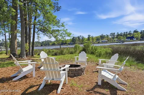 2525 Royal Palm Lane Wilmington NC 28409