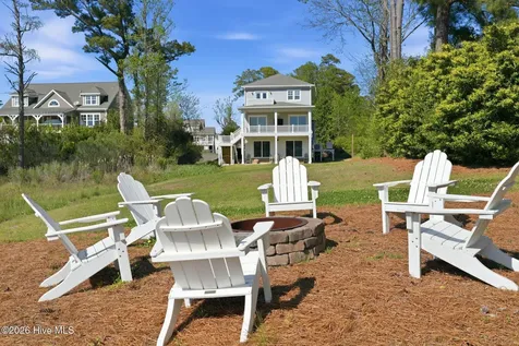 2525 Royal Palm Lane Wilmington NC 28409