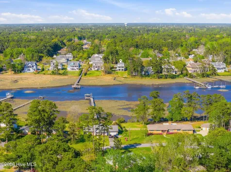 2525 Royal Palm Lane Wilmington NC 28409