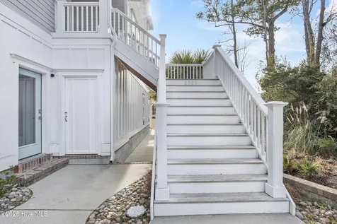 2525 Royal Palm Lane Wilmington NC 28409