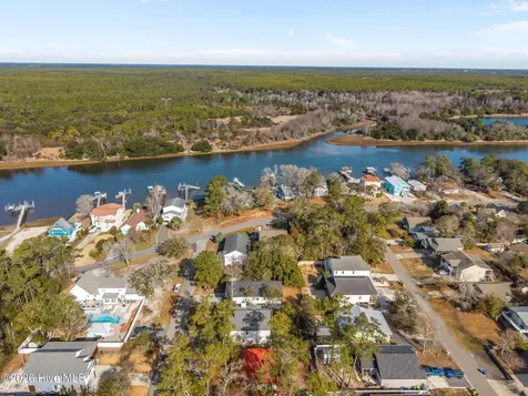 162 NW 13th Street Oak Island NC 28465