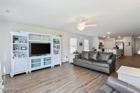 807 Fox Street SW Shallotte NC 28470