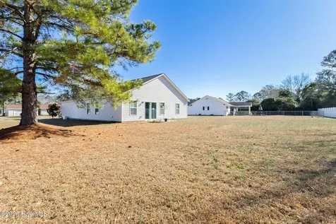 807 Fox Street SW Shallotte NC 28470