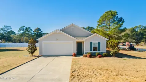 807 Fox Street SW Shallotte NC 28470