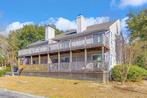 5221 Largo Court Wilmington NC 28409