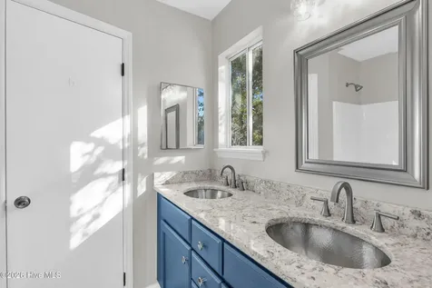 5221 Largo Court Wilmington NC 28409