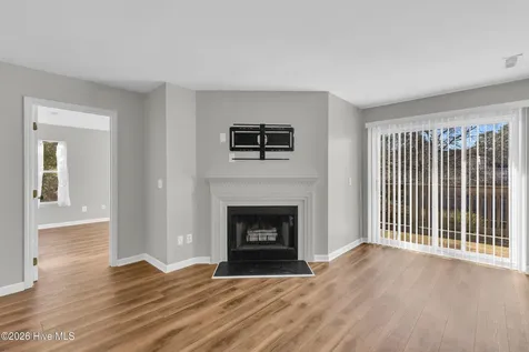 5221 Largo Court Wilmington NC 28409