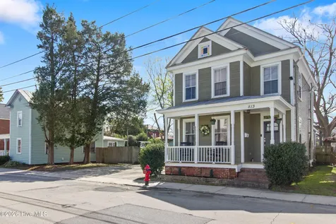 813 N Craven Street New Bern NC 28560