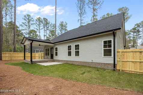 650 Lilac Lane Vass NC 28394