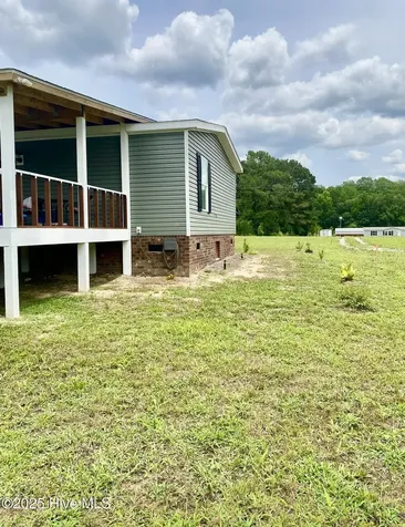 1704 Harrelsonville Road Whiteville NC 28472
