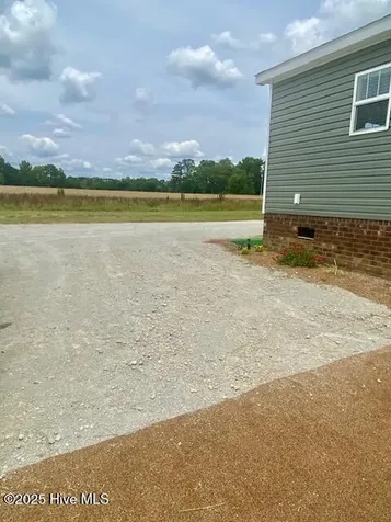 1704 Harrelsonville Road Whiteville NC 28472
