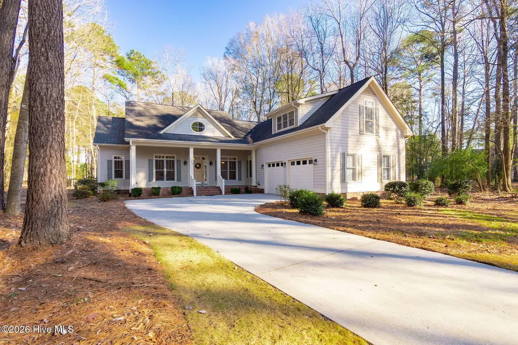 174 Southern Magnolia Lane Wallace NC 28466