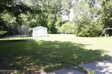 504 Greenbriar Drive Jacksonville NC 28546