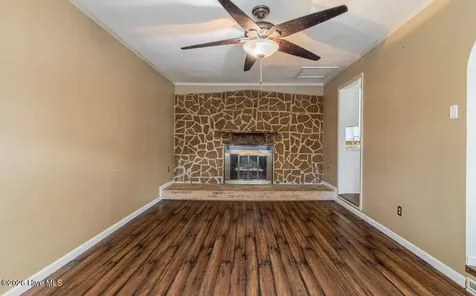 504 Greenbriar Drive Jacksonville NC 28546