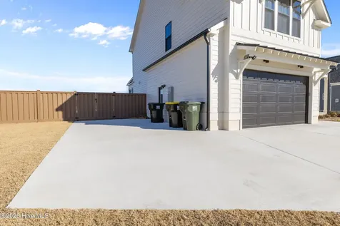 214 Arbormoor Lane Moyock NC 27958
