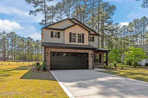 28880 Deercroft Drive Wagram NC 28396
