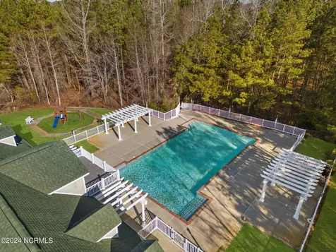 3305 Penguin Circle Elizabeth City NC 27909