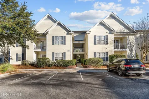 5004 Hunters Trail Wilmington NC 28405