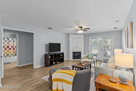 5004 Hunters Trail Wilmington NC 28405