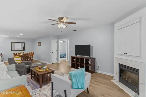 5004 Hunters Trail Wilmington NC 28405
