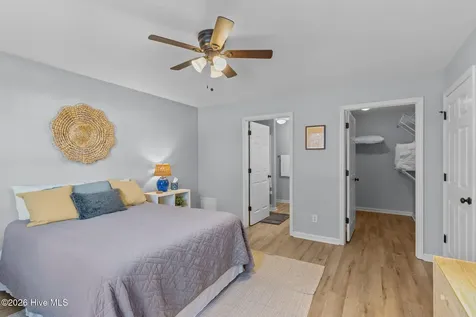 5004 Hunters Trail Wilmington NC 28405