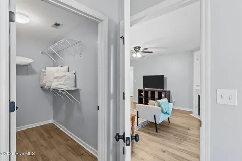 5004 Hunters Trail Wilmington NC 28405
