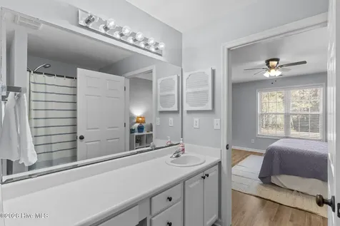 5004 Hunters Trail Wilmington NC 28405