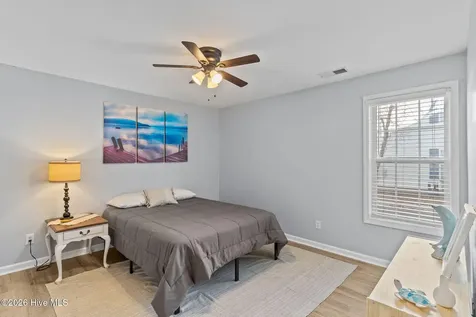 5004 Hunters Trail Wilmington NC 28405
