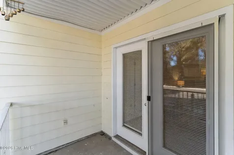 5004 Hunters Trail Wilmington NC 28405