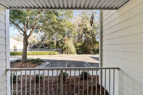 5004 Hunters Trail Wilmington NC 28405