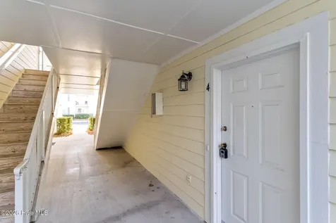 5004 Hunters Trail Wilmington NC 28405