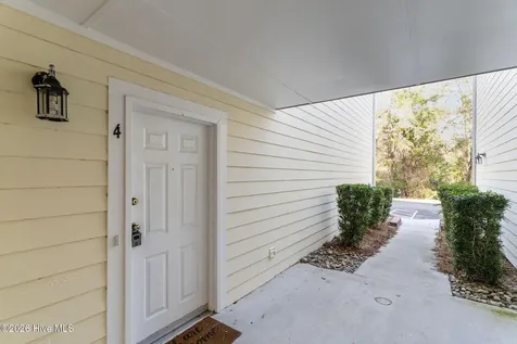 5004 Hunters Trail Wilmington NC 28405