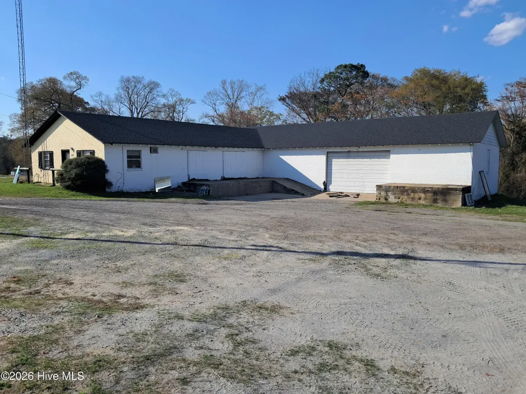 215 E Main Street Hookerton NC 28538