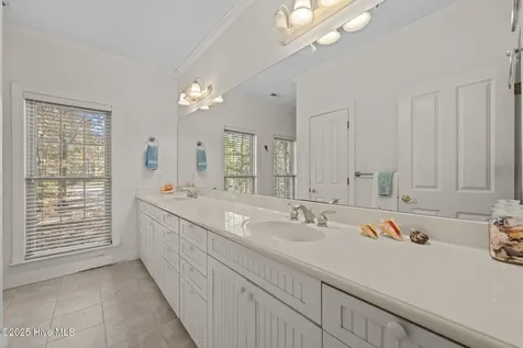 625 Plantation Parkway Oriental NC 28571