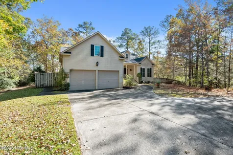 625 Plantation Parkway Oriental NC 28571