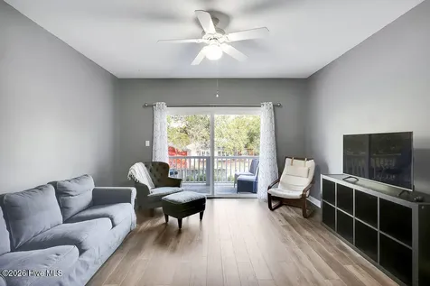 608 W Brown Street Southport NC 28461