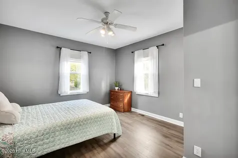 608 W Brown Street Southport NC 28461