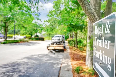 608 W Brown Street Southport NC 28461