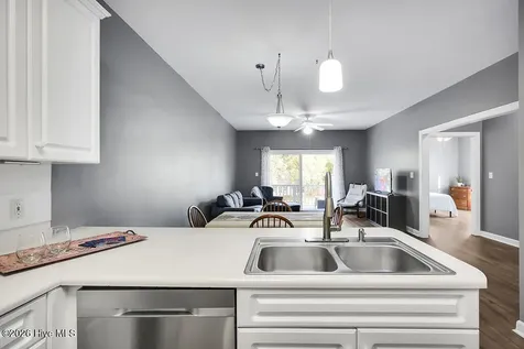 608 W Brown Street Southport NC 28461