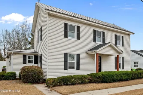 186 Cooper Street Winterville NC 28590