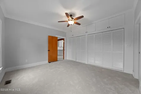 186 Cooper Street Winterville NC 28590