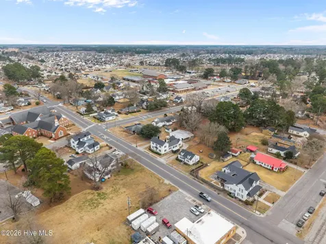 186 Cooper Street Winterville NC 28590